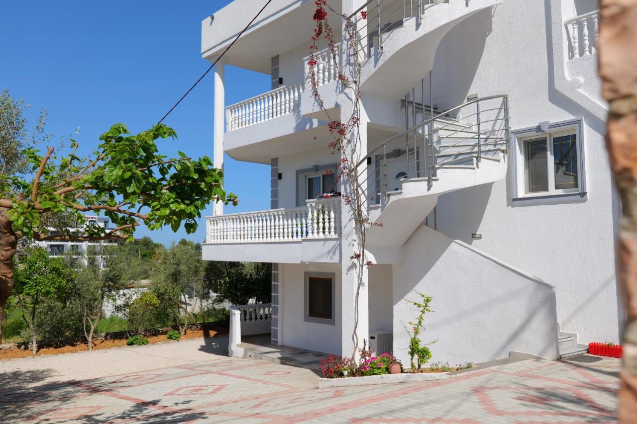Vila Unique Ksamil Exterior foto